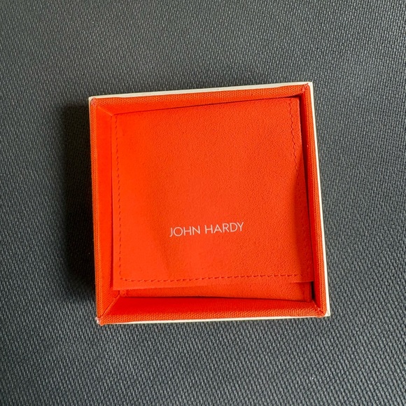 John Hardy 18K Carved Classic Gold Chain Oval Hoop Earrings - Picture 6 of 7